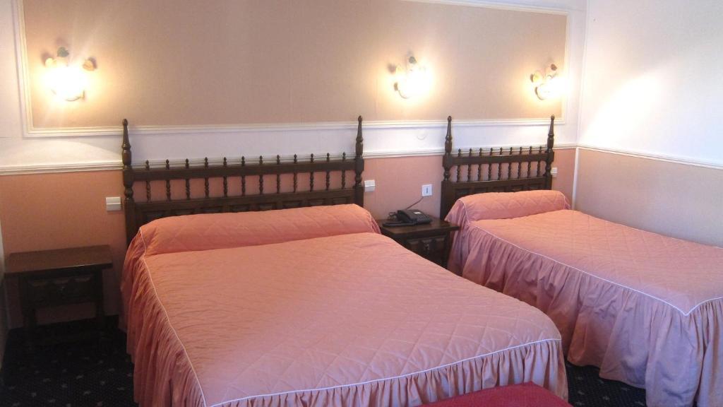 Hotel Les Barnieres Guillestre Eksteriør bilde
