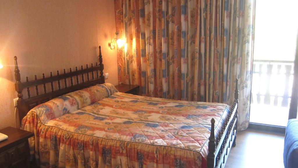 Hotel Les Barnieres Guillestre Eksteriør bilde